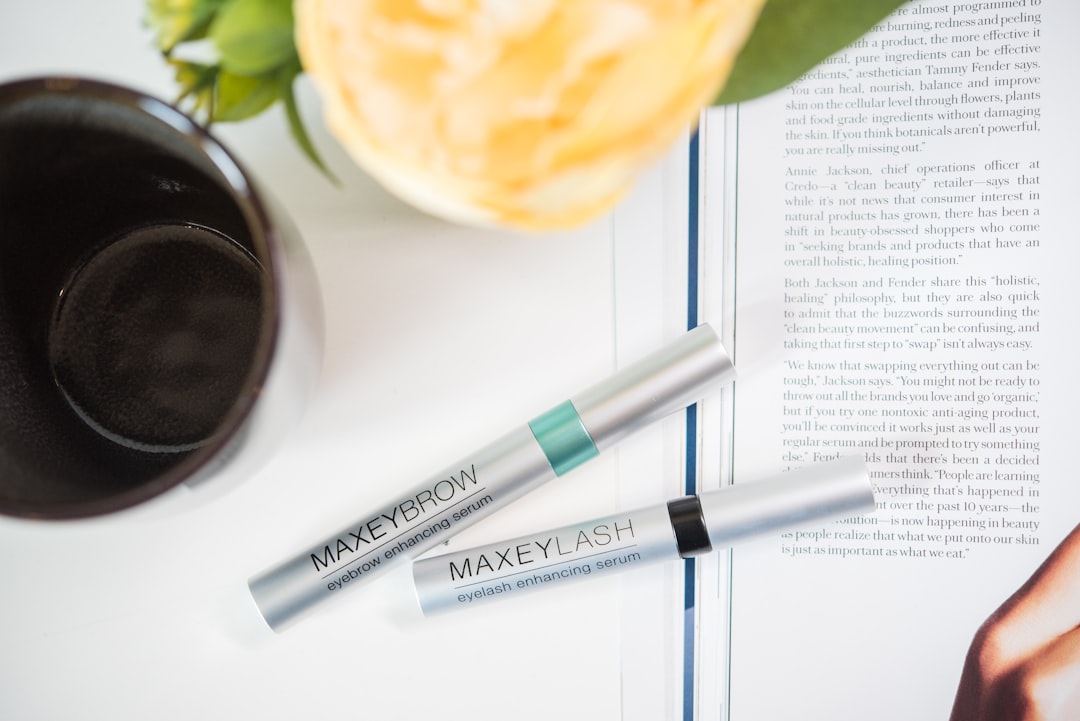 De beste kleur mascara voor blauwe ogen: laat je ogen stralen